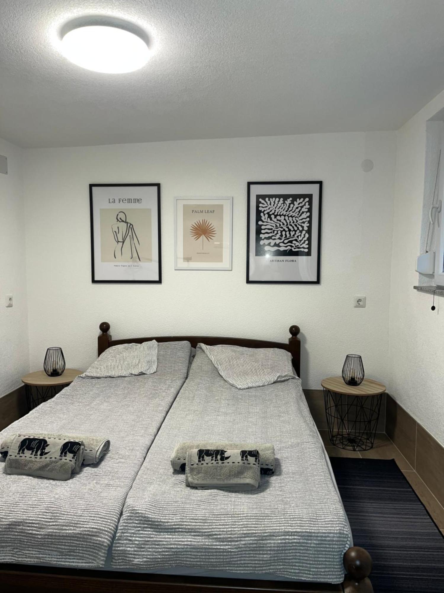 Studio Apartman Azra クレン・ヴァクフ エクステリア 写真