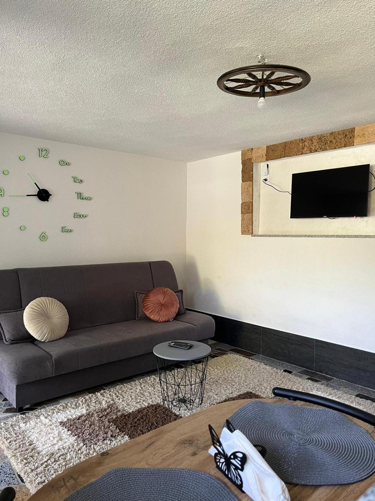 Studio Apartman Azra クレン・ヴァクフ エクステリア 写真