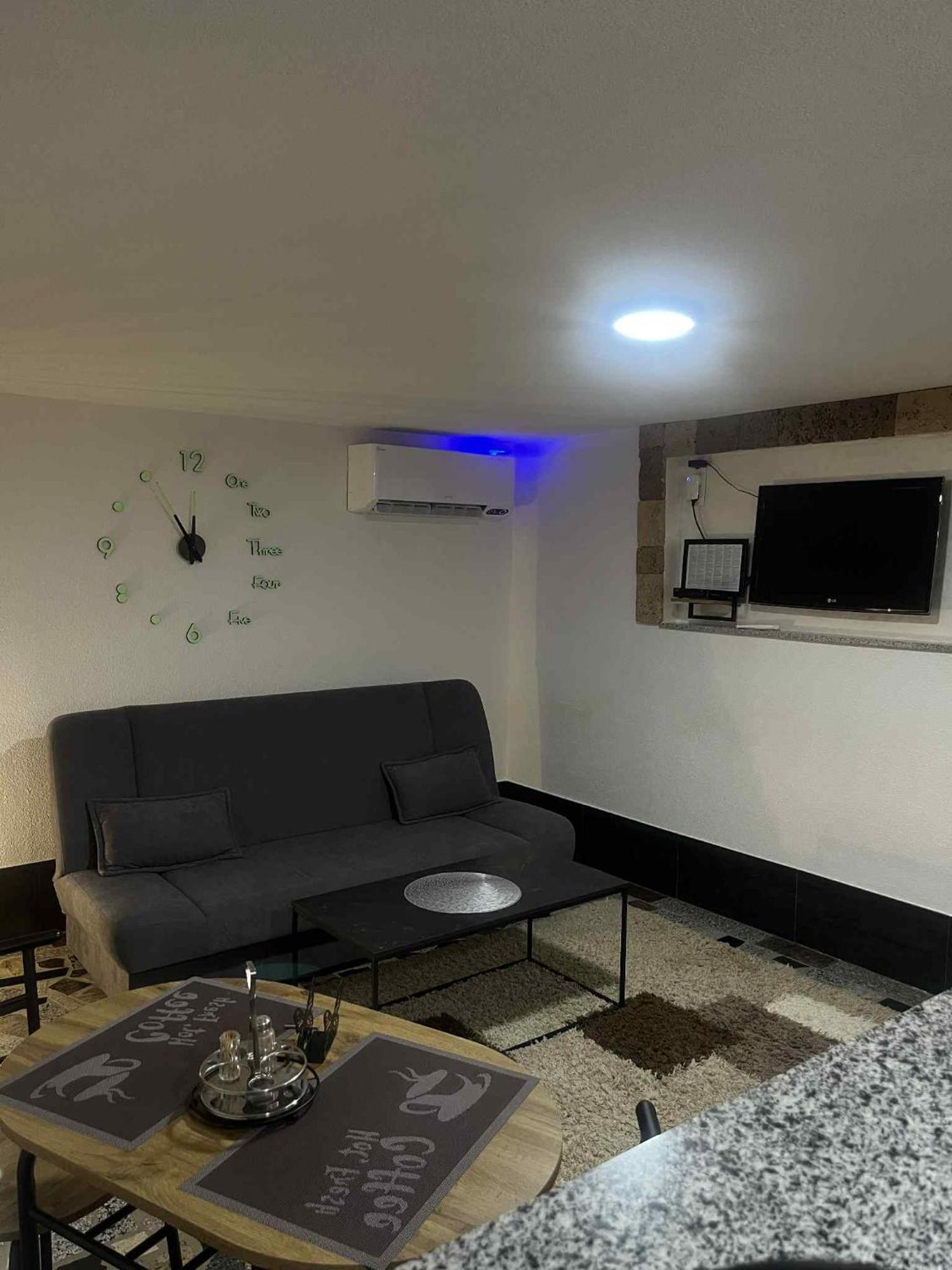 Studio Apartman Azra クレン・ヴァクフ エクステリア 写真